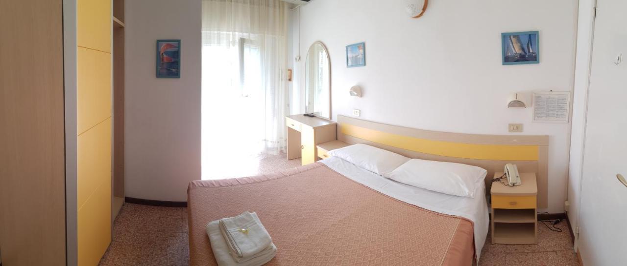Hotel Le Pleiadi Bellaria-Igea Marina Exterior foto